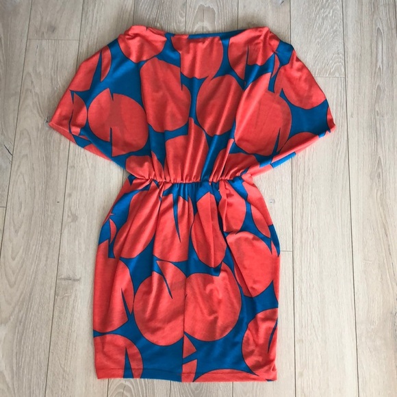 Cameo Print Dress - Picture 2 of 5